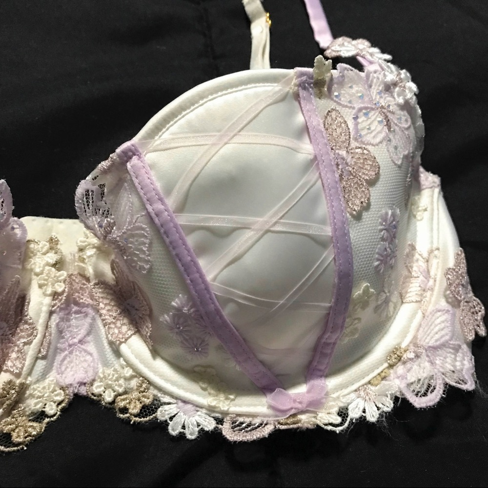 Victorias Secret ‘Designer Collection’ Fairytale Set, NWT - Picture 5 of 12